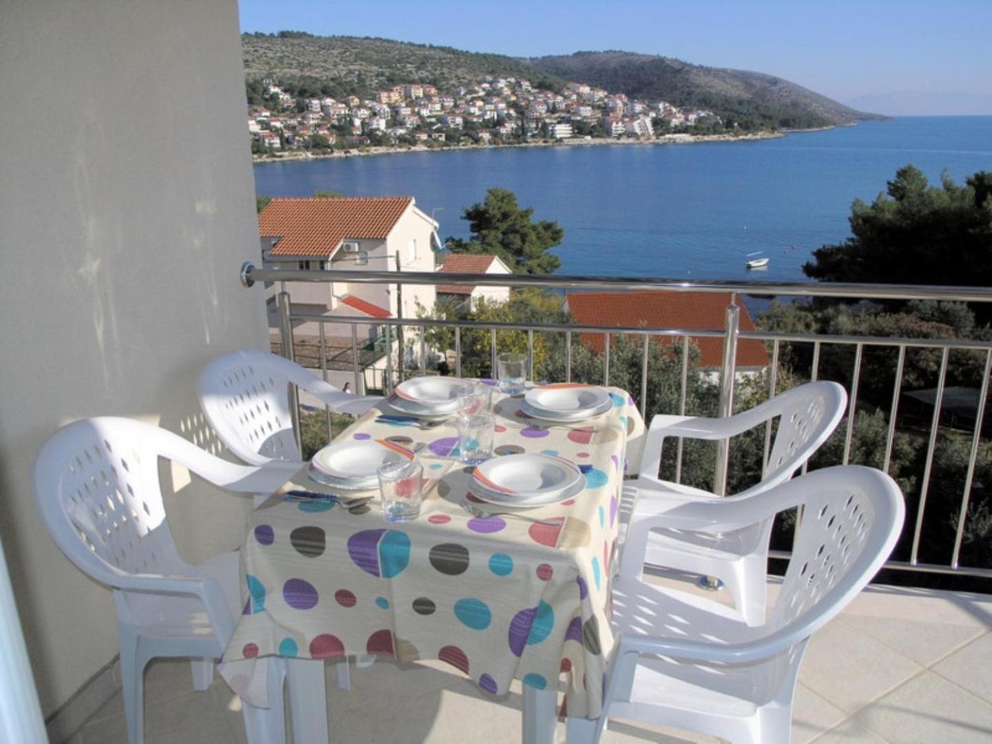 Apartments Aurelius - Relaxing With Gorgeous View Trogir Exterior foto